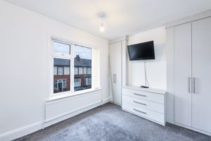 Photo 25- click for photo gallery